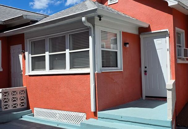 1 bed, 1 bath, $1,150, Unit 1208-1
