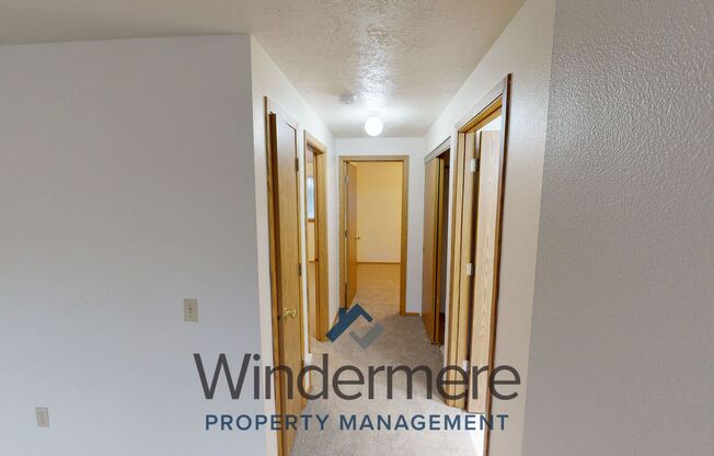 2 beds, 1 bath, 828 sqft, $1,095, Unit 16