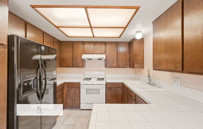 Temple City 2 Bed / 2 Bath Home, 2-Car Garage & Top-Rated Temple City Schools