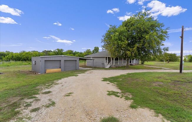 Great 3-Bedroom Home on Nearly 4 Acres For Lease