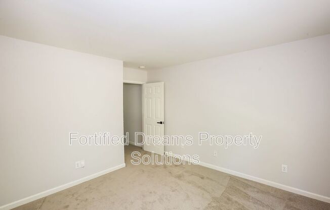 8326 BRICKLE LN