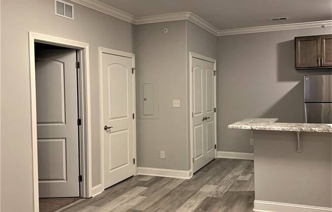 1 bed, 1 bath, 848 sqft, $775, Unit 35