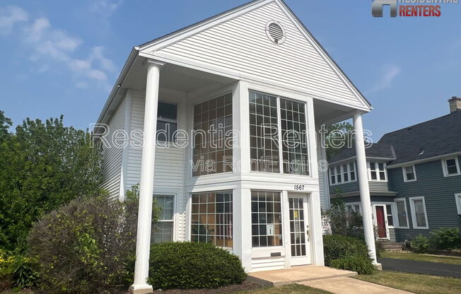 1569 WISCONSIN AVE