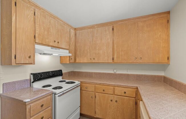 1 bed, 1 bath, 575 sqft, $2,495, Unit 190 Webster St.