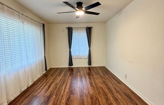 3 beds, 1 bath, $1,600