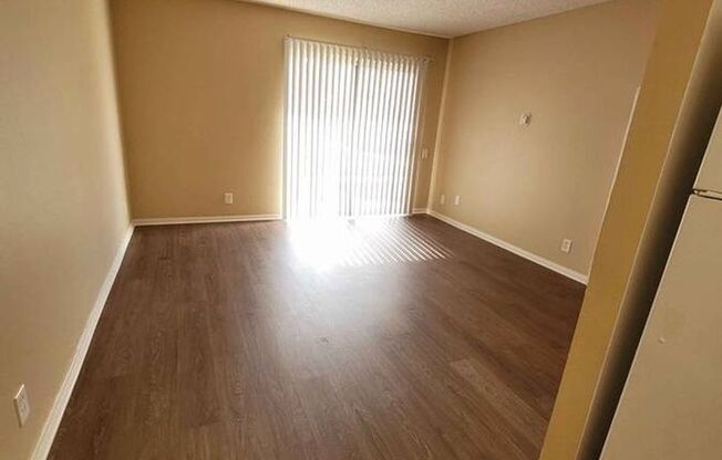 1 bed, 1 bath, $1,850, Unit 57