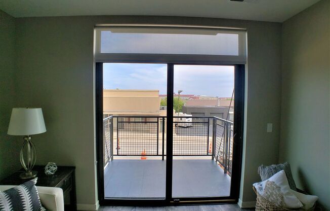 2 beds, 2 baths, 990 sqft, $2,025, Unit 222