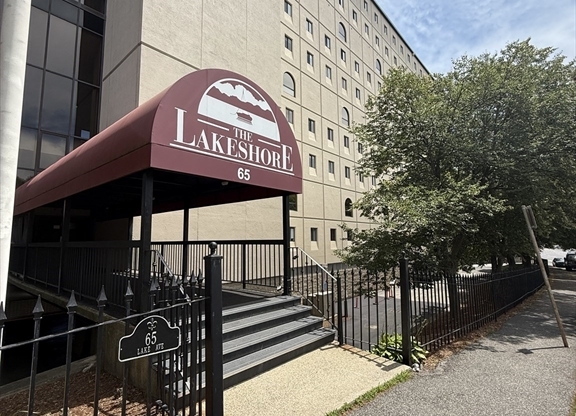 65 Lake Ave
