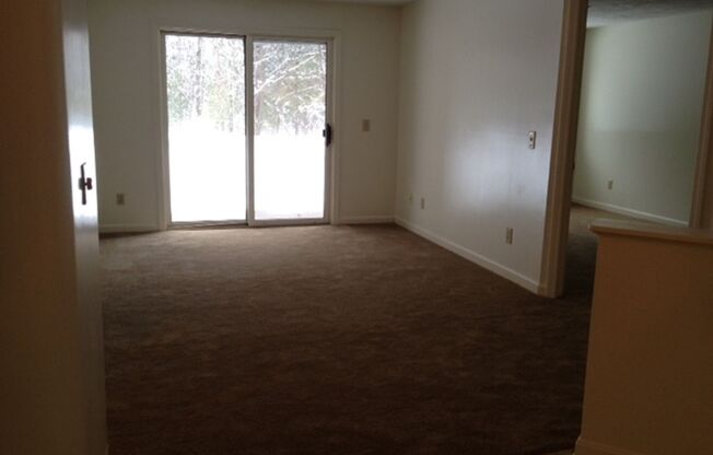 Dunns Bridge Apartments - Two Bed, Two Bath with Washer/Dryer in Unit