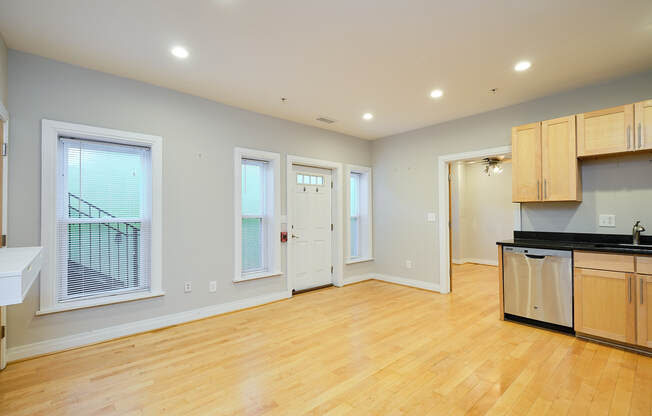 5551 Illinois Avenue Northwest