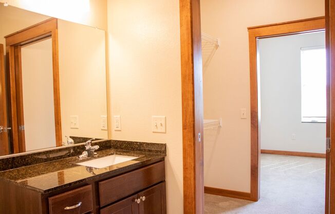 2 beds, 2 baths, $1,425, Unit 103