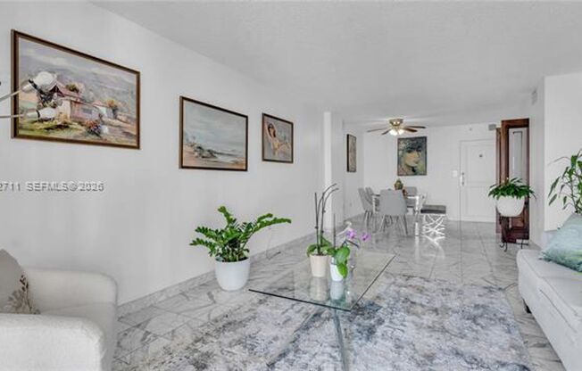 2 beds, 2 baths, $3,500, Unit # 1911