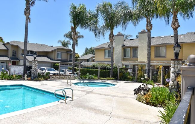 3 beds, 2.5 baths, $4,350, Unit # 11