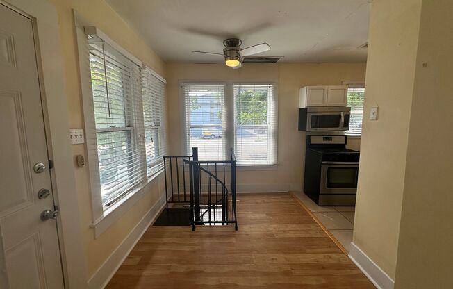 1 bed, 1 bath, $1,295