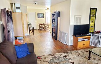 2 beds, 1 bath, 1,000 sqft, $1,650, Unit 117