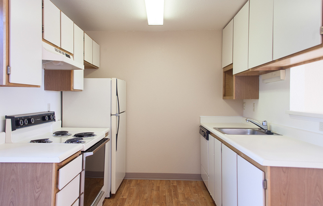 CEDAR MILL VILLAGE APARTMENTS