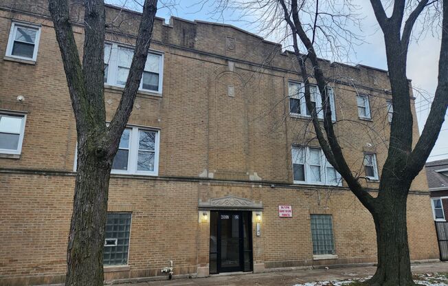 1224 N Cicero - 1 Bed
