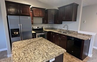 2 beds, 2 baths, $1,595, Unit UNIT K