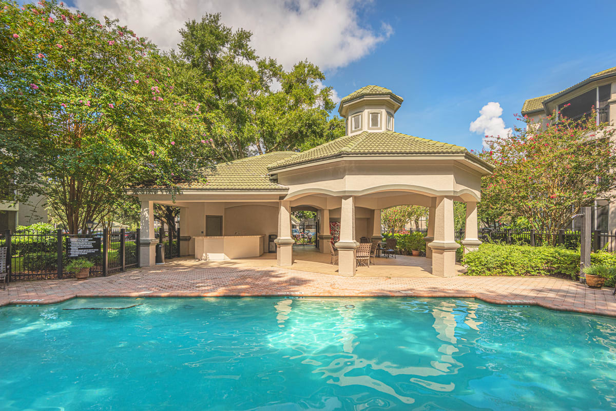 Welcome to Versant Place Apartments