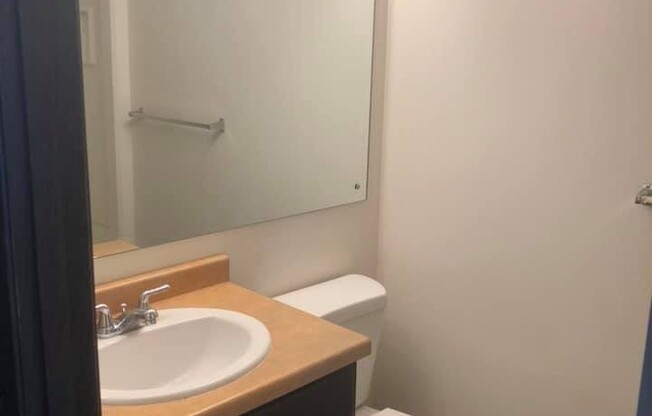 1 bed, 1 bath, 625 sqft, $1,765, Unit 410