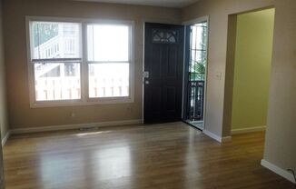 2 beds, 1 bath, 600 sqft, $1,595, Unit 103