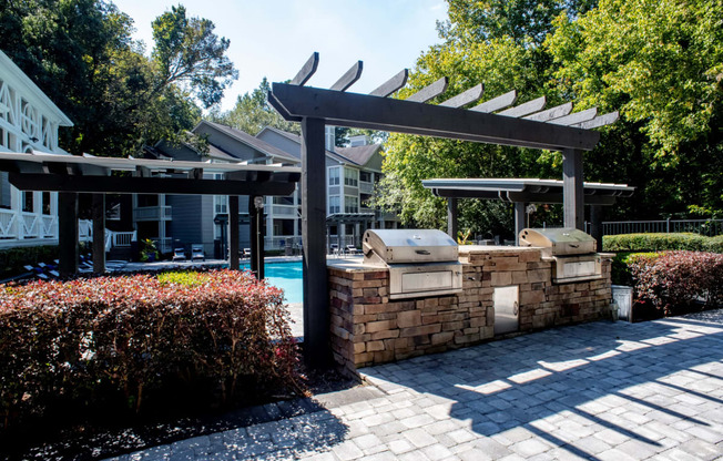 Grills at Pool Area at Grove Point, Norcross, 30093