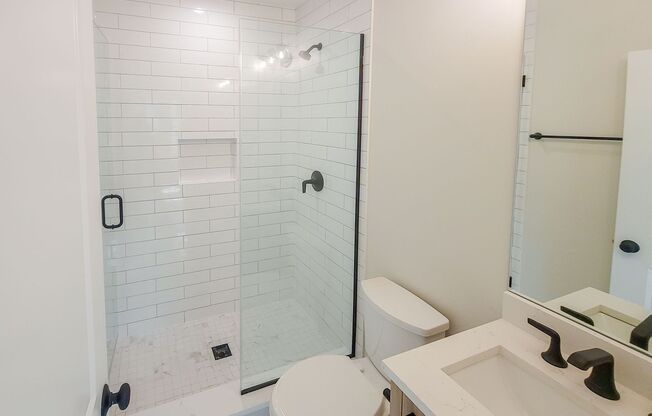 Studio, 1 bath, 330 sqft, $2,595, Unit 2237.5-3E