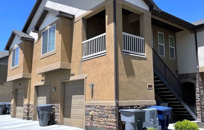 Rent Reduction! Deposit Moves You In! 2 Bed 1 Bath Condo for Rent in North Salt Lake