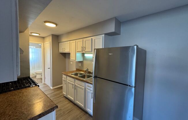 1 bed, 1 bath, $1,500, Unit 8216-8