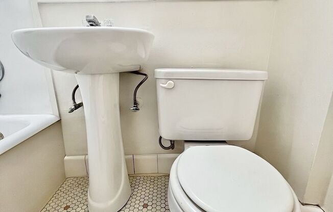Studio, 1 bath, 467 sqft, $1,030, Unit 207