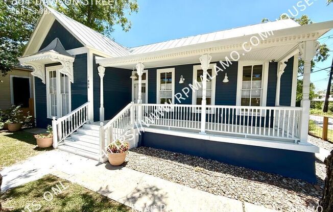 804 DAWSON ST