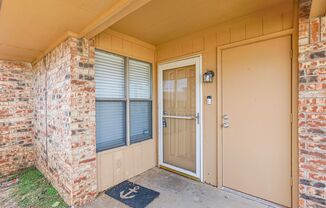 2 beds, 1.5 baths, $995