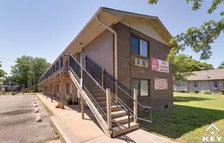 833 S Market St Apt 108