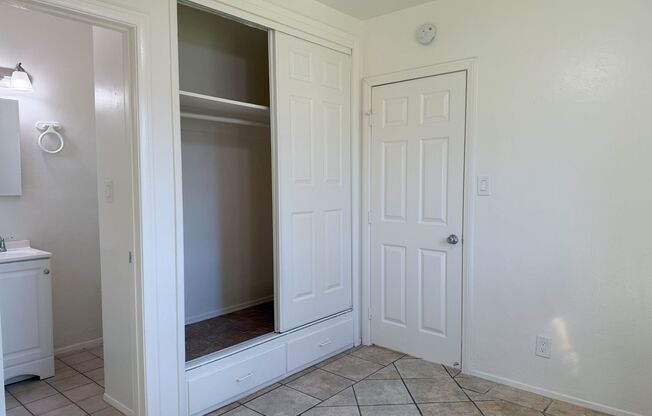 F Avenue Apartments – Spacious Homes in National City, CA | Near Downtown, Freeways & Shopping!