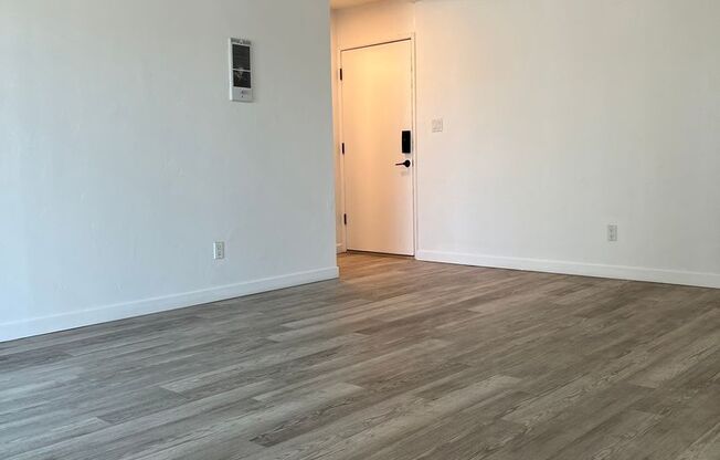 1 bed, 1 bath, 650 sqft, $2,395, Unit 39