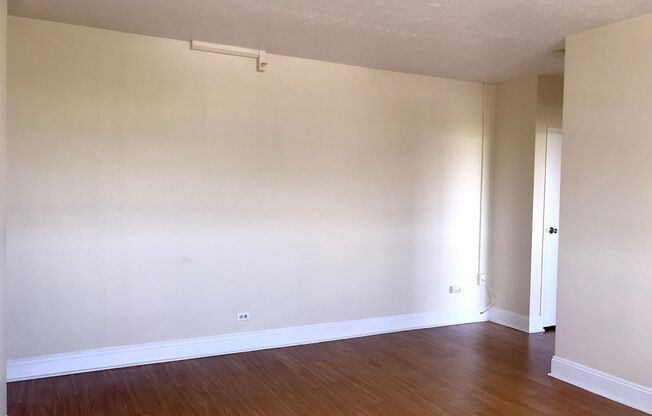 1 bed, 1 bath, $995, Unit 1104