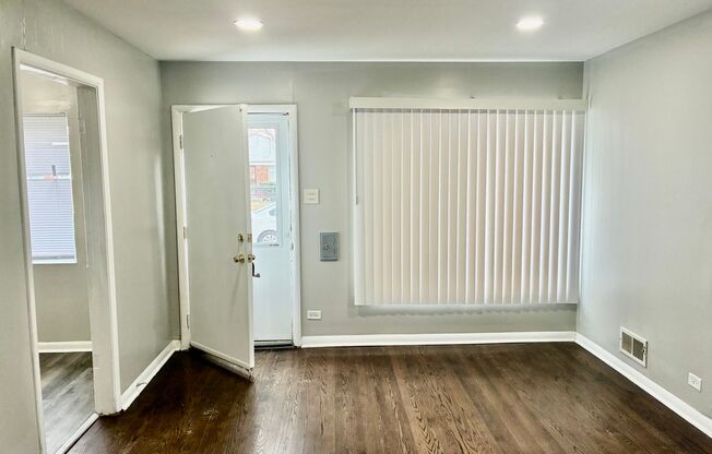 Gorgeous 3bed 1bath Single family house