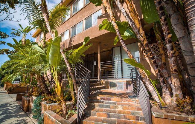 2 beds, 1 bath, 750 sqft, $2,195, Unit 311