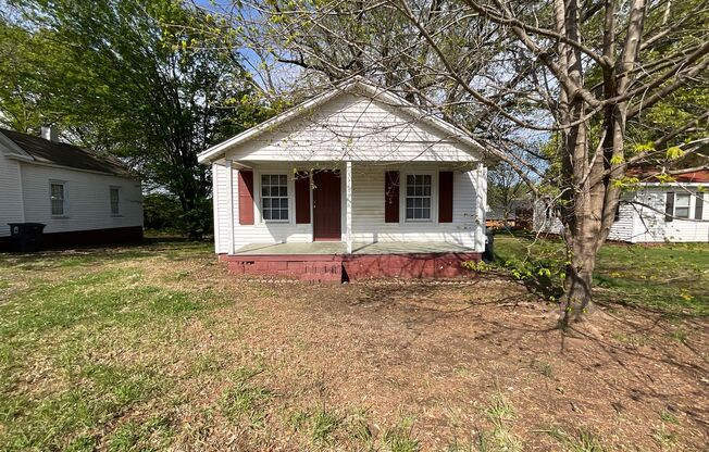 2 Bedroom, 1 Bath Bungalow in Greensboro near O'Henry Blvd & Cone Blvd