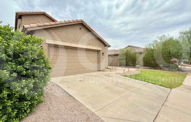 3 beds, 3 baths, 2,644 sqft, $2,299