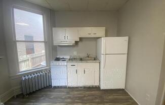 160 Constitution Street 5