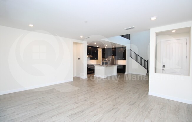 3 beds, 2.5 baths, 2,285 sqft, $3,199, Unit 44