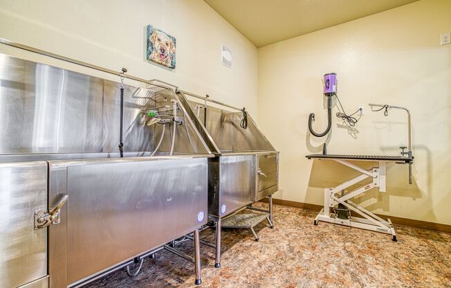 2 beds, 1.5 baths, 872 sqft, $1,750, Unit 108