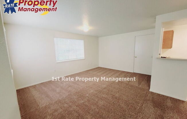 2183 S STEPHEN AVE