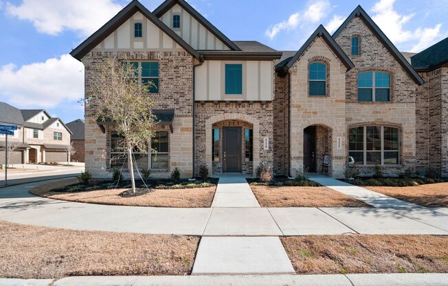 Modern South Arlington Townhome