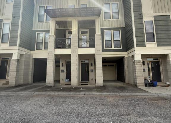 2976 TEXTILE WAY