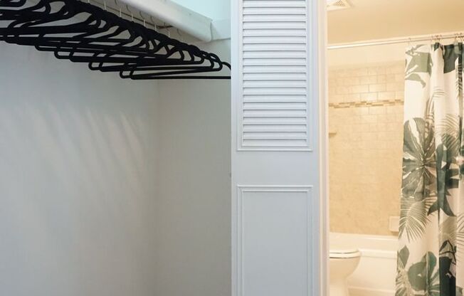 1 bed, 1 bath, 725 sqft, $1,149, Unit D103