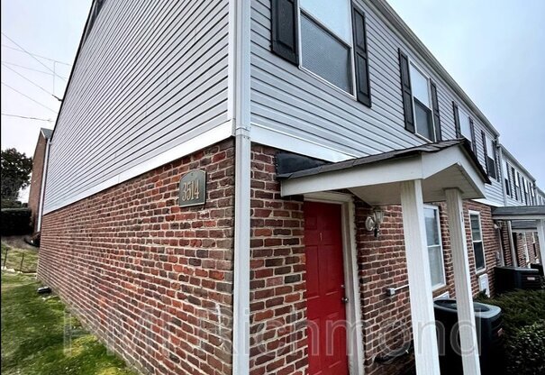 3514 E Richmond Rd
