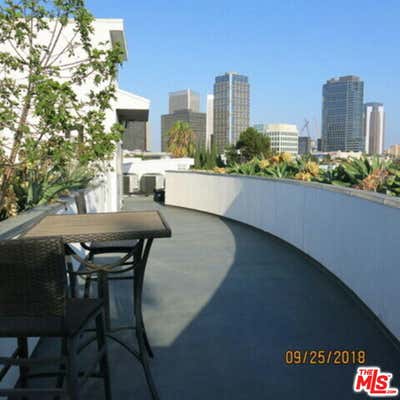 2 beds, 2 baths, $3,950, Unit 4A