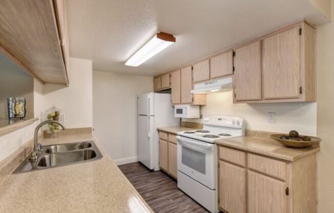 1 bed, 1 bath, 687 sqft, $1,660